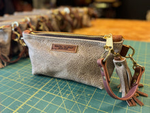 Lil' Vacation (Wristlet/Torso) Amaretto/Worn Saddle Mix