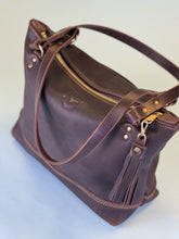 Midway Shoulder Carry