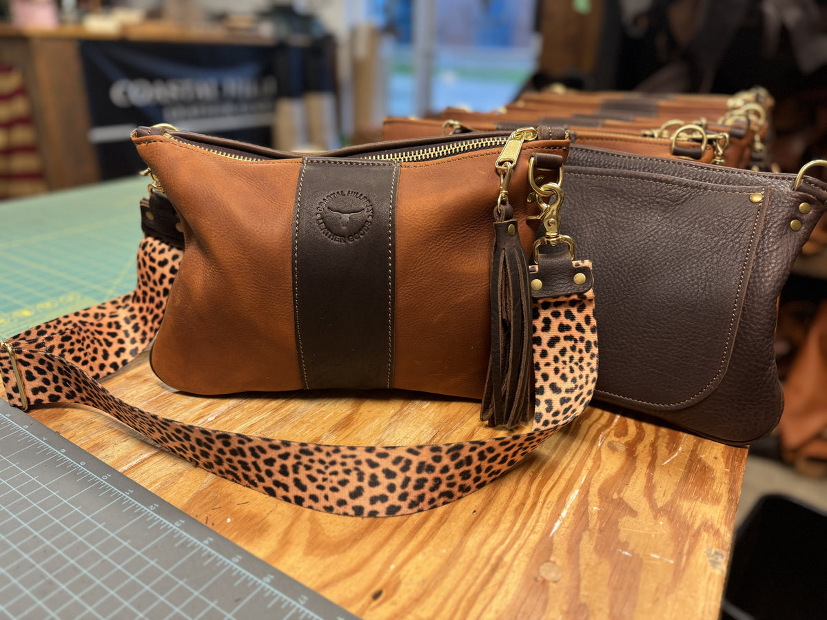 Stampede Large Crossbody – Coastal Hillbilly