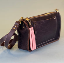 Outer Stitch Slim Crossbody